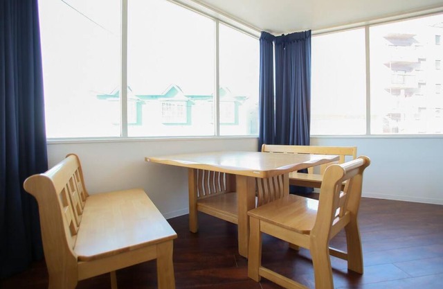 Zenibako House 2f