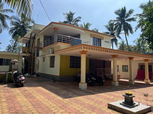 Zeno Villa Malpe - Premium Villa