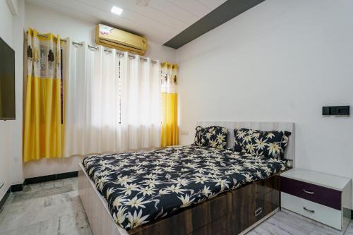 ZenStays - Premium Service Apartment in Mulund West
