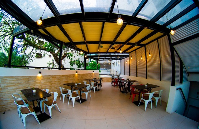 Zerenity Hotel & Suites