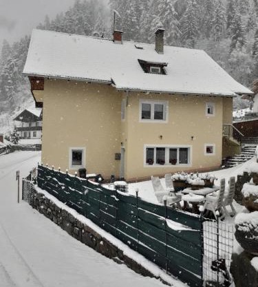 Zirnberg Appartements