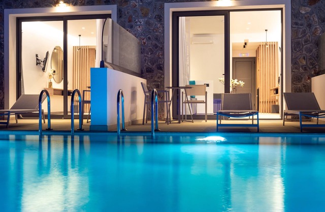 Zoes Hotel