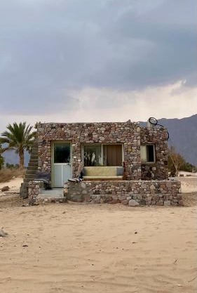 Zoola beach camp & Eco lodge