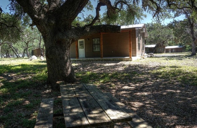 Zubers - CA -D Cabin D