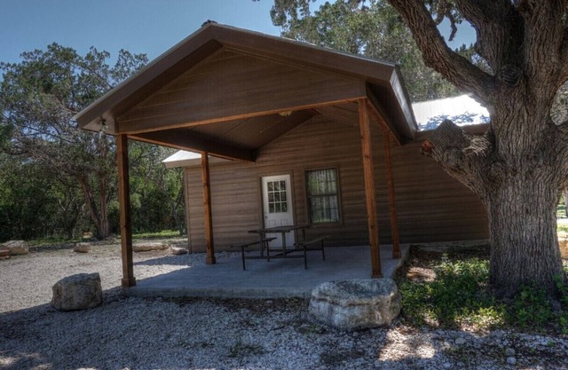 Zubers - CA -G Cabin G