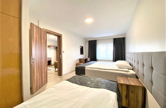 Zumrut Palas Hotel