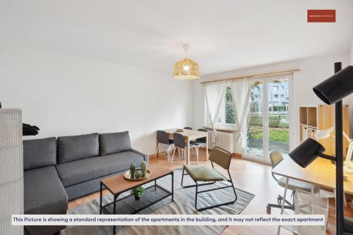 Zurich Essentials Simple 1BR Apartment