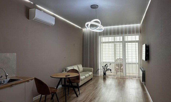 Uralsk Apartamento | Квартира новая , 2 комн Исаева 71