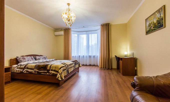 Svyatoshyns'kyi District Apartamento | Комфортная двухкомнатная квартира возле метро Академгородок