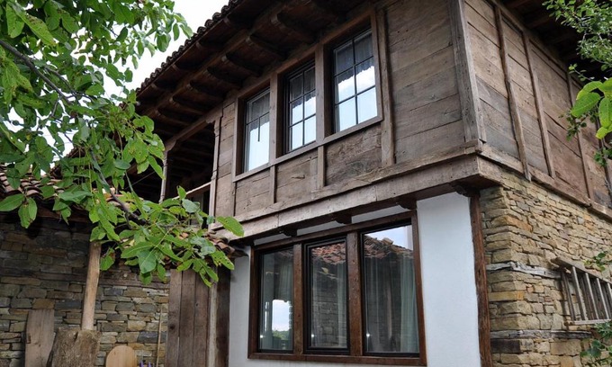 Gradets Villa | Миронската къща