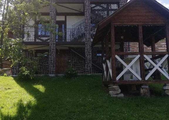 Yaremche Casa | Садиба АнноМарі - відпочинок в Карпатах котедж Яремче