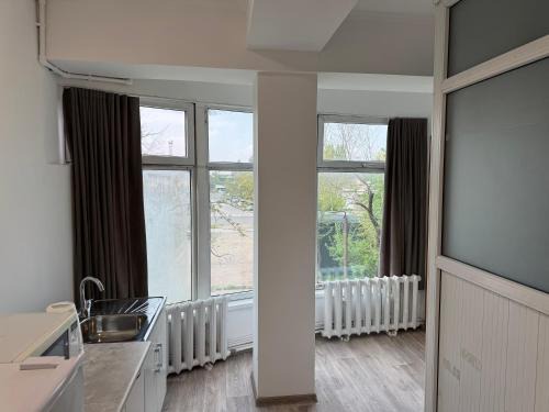 Bishkek Apartamento | Светлая студия-отель