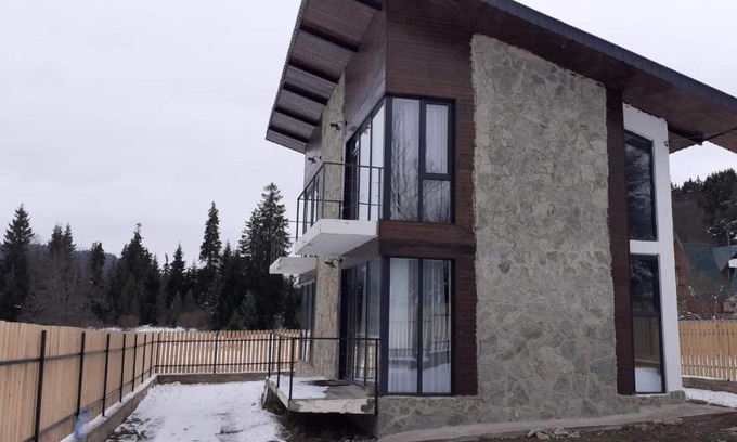 Bakuriani Casa | Семейный коттедж საოჯახო კოტეჯი