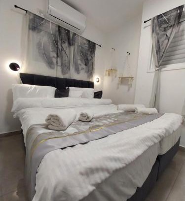 Bene Beraq Apartamento | אחוזת דבורה בבני ברק