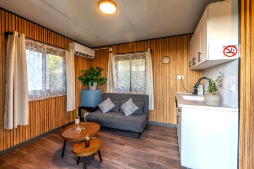 Ein Zivan Casa | זיו הגולן