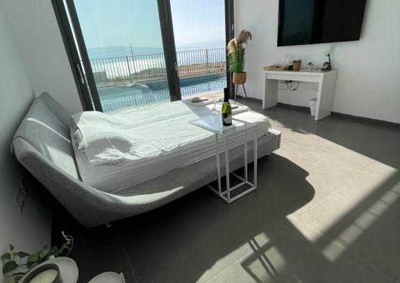 Al-Maghtas Casa | נוי המדבר