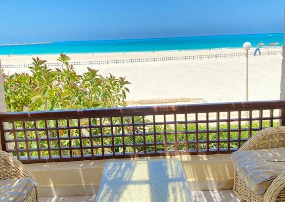 Alexandria - Mediterranean Coast Chalet De Esquí | اول صف على البحر مارينا الساحل الشمالي0 هـ