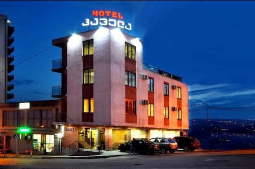 Tbilisi Hotel | კაველა 555