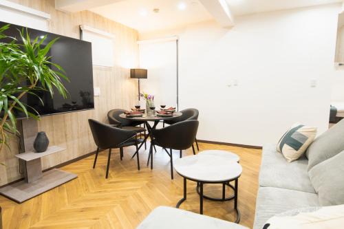 Okubo Apartamento | 新宿駅徒歩15分! キッチン&洗濯乾燥機完備で 東京ライフを満喫しながら快適ロングステイ