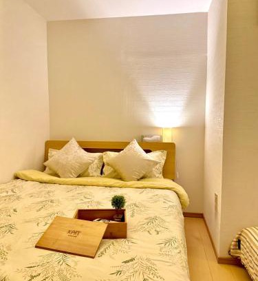 Nishinari Casa | 晶 距离车站步行5分钟 关西机场难波心斋桥直达 5 bedroom最多可住13人 超大客厅大电视有Netflix