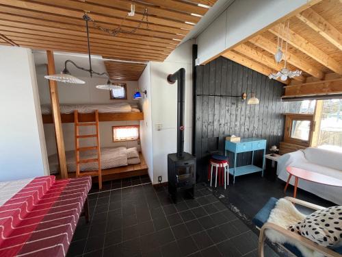 Iwamizawa Apartamento | 民泊 山の家 フィンランド式サウナ付き一軒家