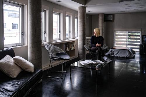 Joetsu Apartamento | 浮遊のいえ 建築家原広司の住宅作品 Floating House A Private Stay in the Art of Architect Hiroshi Hara