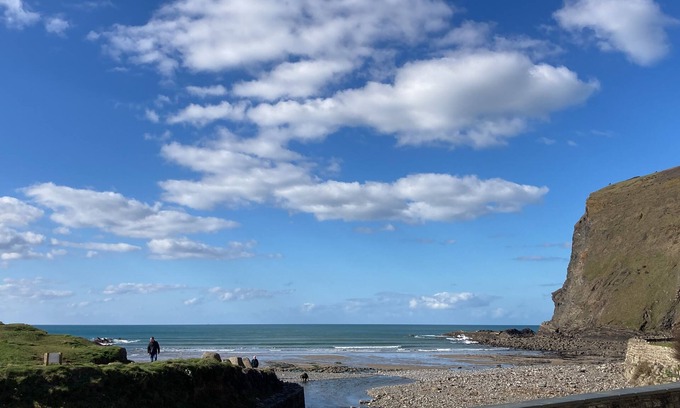 Holsworthy Cabaña | 1 Bed 17th Century Stone Cottage in Rural Devon