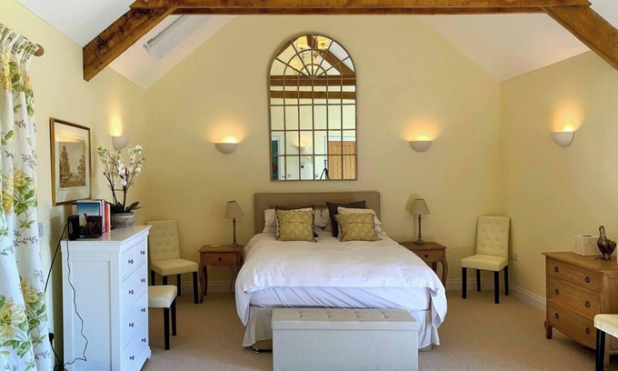 Horner Cabaña | 1 Bed Cottage - Sleeps 2, Parking, Wifi