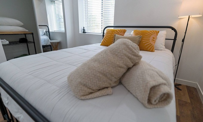 Whittier Apartamento | 1 bedroom 14 miles to Disneyland