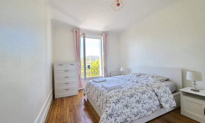 Champignol Apartamento | 1 Bedroom Apartment in Saint-Maur-des-FossÃ©s