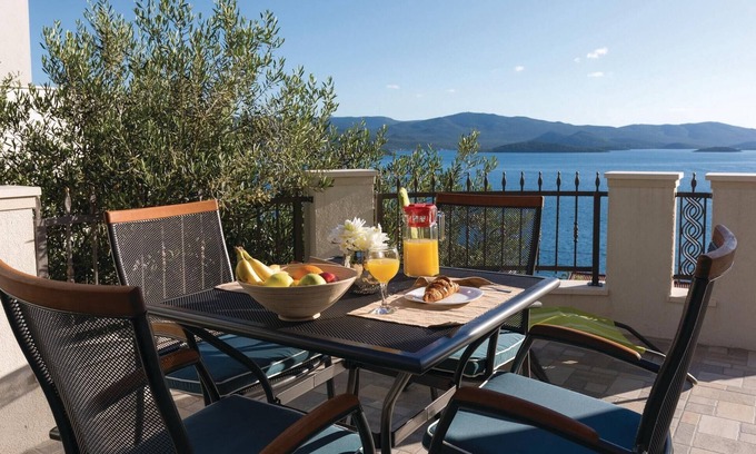 Komarna Apartamento | Precioso apartamento de 1 dormitorio en.