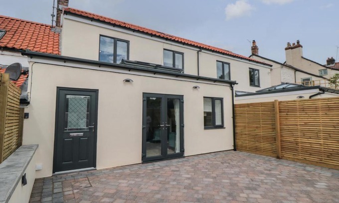 Langtoft Casa | 1 Staveley Cottages