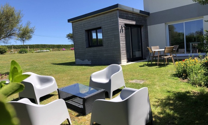 Plouguerneau Casa | A 100 metros de las playas, casa reciente, GR 34