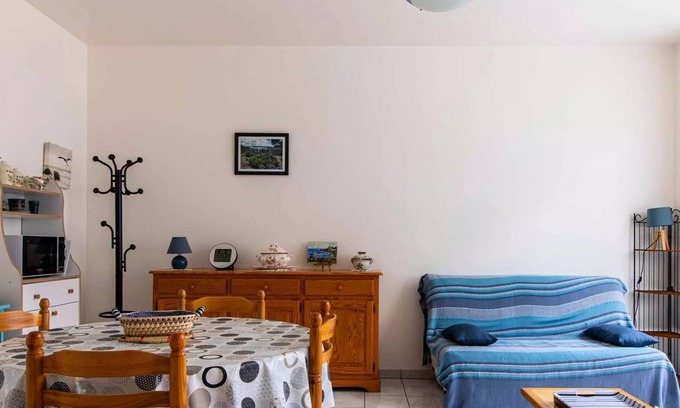 Sables-d'Or-les-Pins Apartamento | 111 - T2 apartment 150m from Plage des Sables-D'or