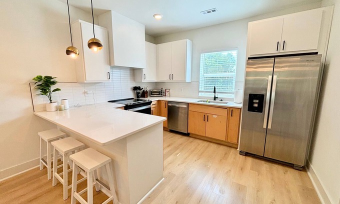 Donelson Casa | 114 The Opry Mills House