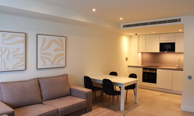 Gibraltar Apartamento | 14th floor 2 bedroom retreat