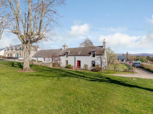 Grantown-on-Spey Casa | 19 South Street