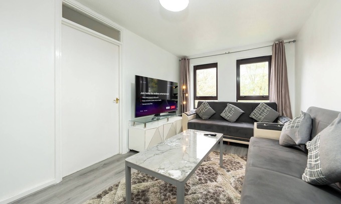 Wanstead Apartamento | 1BedLondonApt-FreeParking-FastWiFi-SofaBed