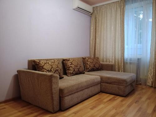 Kharkiv Apartamento | 2 к квартира между двумя станциями метро Студенческая и Академика Павлова