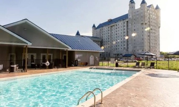 Grandville Apartamento | 2 bed 2 bath apartment in Castle