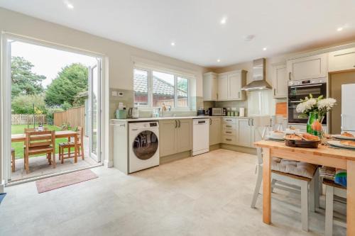 Knodishall Casa | 2 Bed in Knodishall oc-s33543