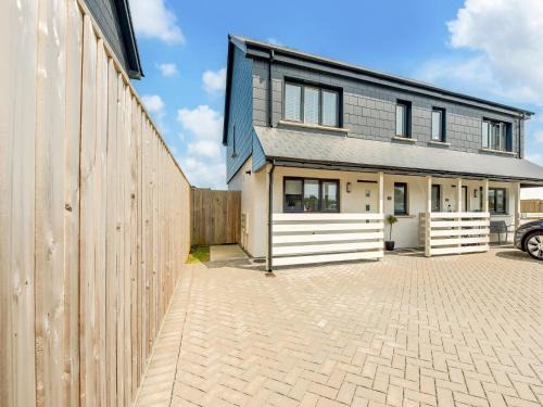 St Davids Casa | 2 Bed in St Davids 92137