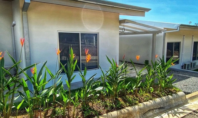 Ciudad Cortés Casa | 2 Bedroom 2 Bathroom Close to amenities with 2 wheel drive access