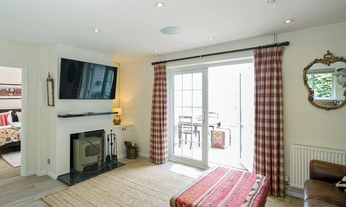 Chilworth Cabaña | Alojamiento de 2 habitaciones en Guildford