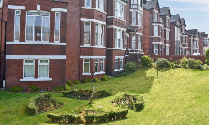 Southport Cabaña | 2 bedroom accommodation in Southport