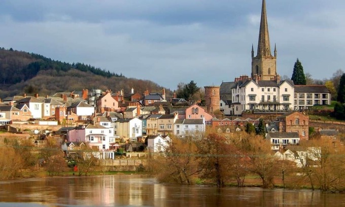 Coleford Chalet De Esquí | 2 bedroom accommodation in Coleford, Forest oF Dean