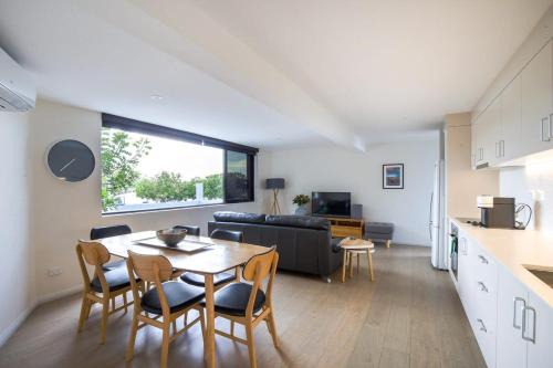 Batemans Bay Apartamento | 2-Bedroom Apartment in the Heart of Batemans Bay