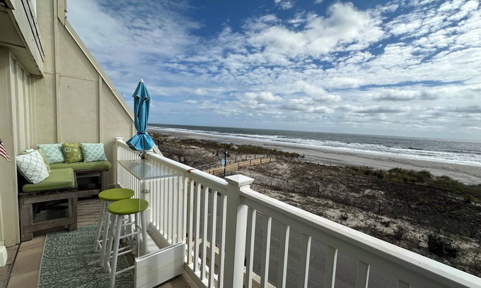 Sea Isle City Condominio | 2 dormitorios, frente al mar Retiro En Primer Lugar