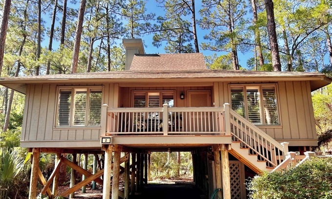 Kiawah Island Cabaña | 2 Inlet Cove; steps from the dock & pool; 10 min walk to the beach; EV charger