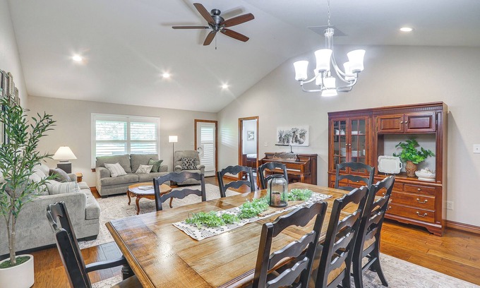 Winfield Casa | 2 Mi to Main Street: Family Home in Winfield!